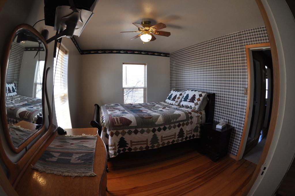 Wild West Retreat Villa Escalante Bilik gambar