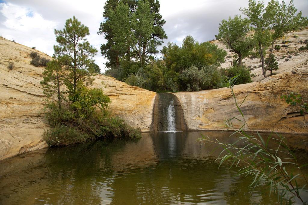 Wild West Retreat Villa Escalante Luaran gambar